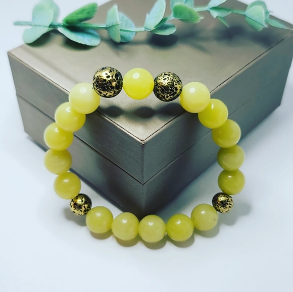 Yellow Jade bracelet - Picture 2 of 4